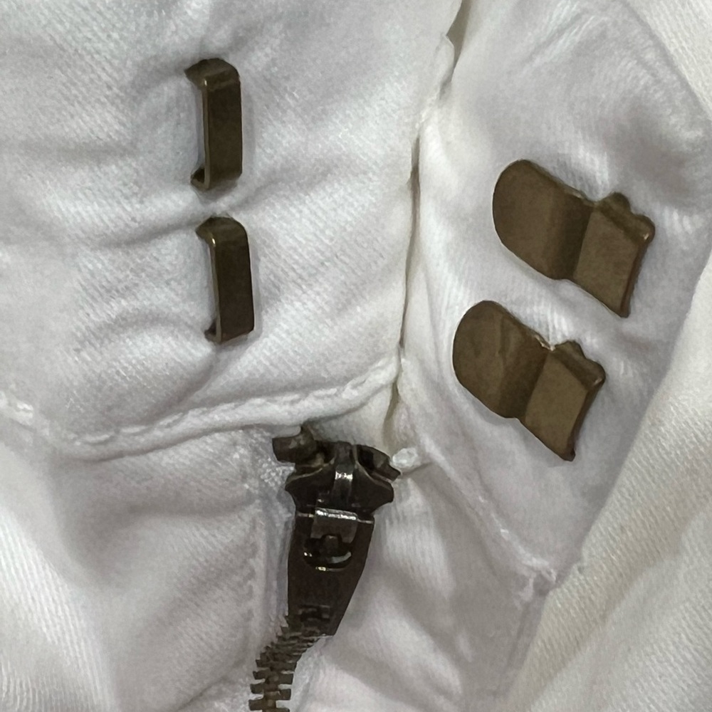 White pixie pants - Picture 2 of 10